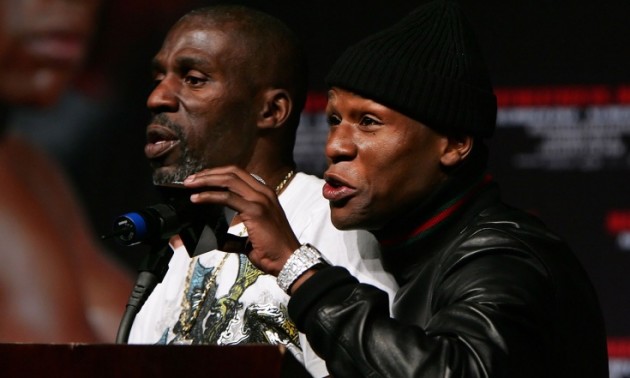 Помер дядько і тренер Флойда Мейвезера Помер дядько і тренер Флойда Мейвезера