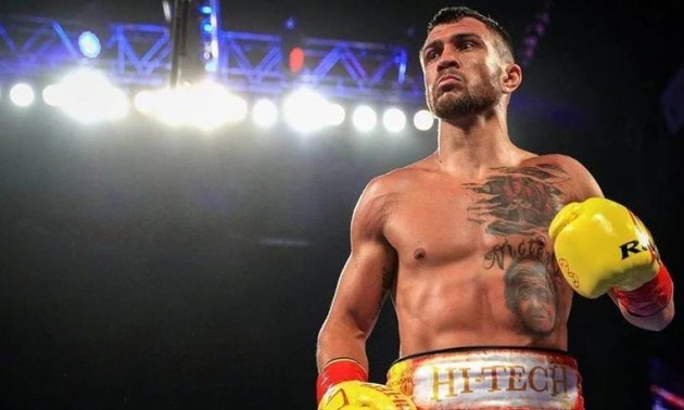 Букмекери розпочали прийом ставок на бій Ломаченко - Кролла