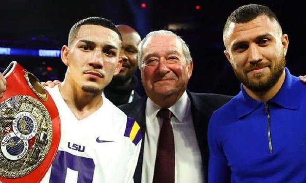 Арум підтвердив бій Ломаченко - Лопес Арум підтвердив бій Ломаченко - Лопес