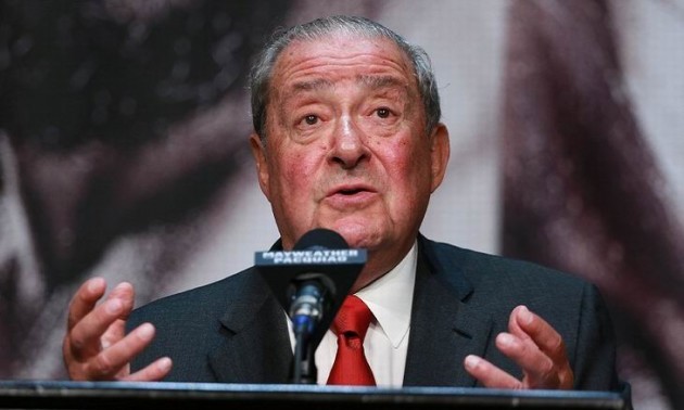 Арум хоче провести бій Ломаченко - Лопес в квітні у США Арум хоче провести бій Ломаченко - Лопес в квітні у США