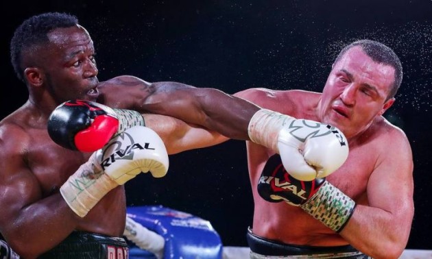 Лебедєв програв бій Мчуну та оголосив про завершення кар’єри Лебедєв програв бій Мчуну та оголосив про завершення кар’єри