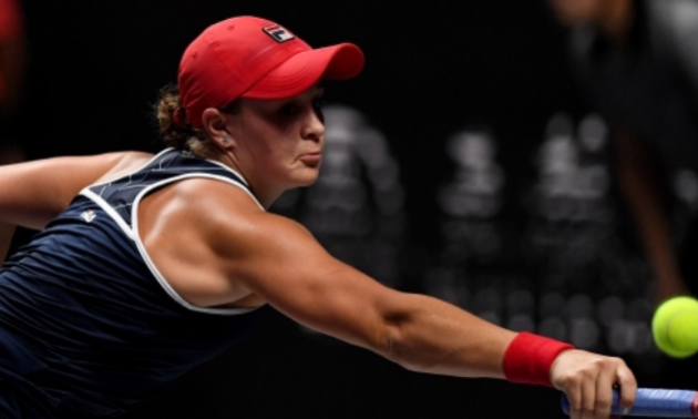 Барті розгромила Бенчич на Підсумковому турнірі WTA Барті розгромила Бенчич на Підсумковому турнірі WTA