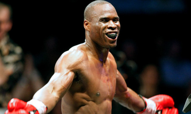 Стівенсону замінили частину щелеп, яку видалили після бою з Гвоздиком  Стівенсону замінили частину щелеп, яку видалили після бою з Гвоздиком