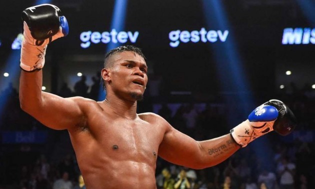 Альварес може провести бій з Гвоздиком  Альварес може провести бій з Гвоздиком