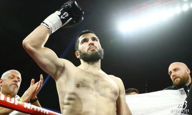 Бетербієв назвав умову свого бою з Усиком Бетербієв назвав умову свого бою з Усиком