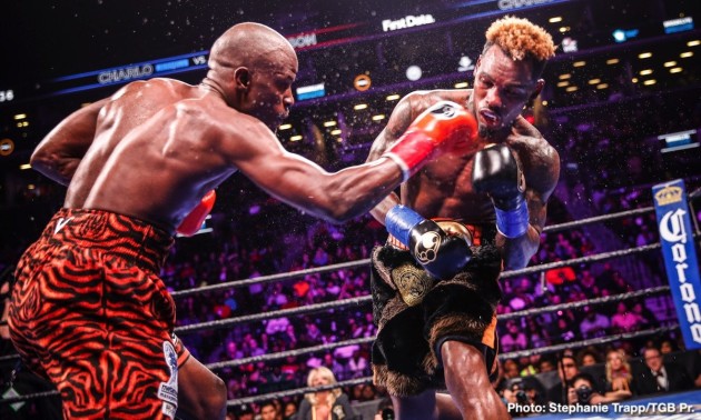 Чарлі нокаутував Харрісона і став чемпіоном WBC в першій середній вазі Чарлі нокаутував Харрісона і став чемпіоном WBC в першій середній вазі