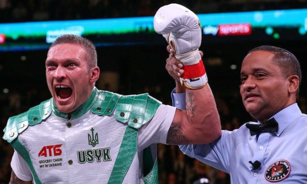 Зеленський привітав Усика з перемогою над Візерспуном