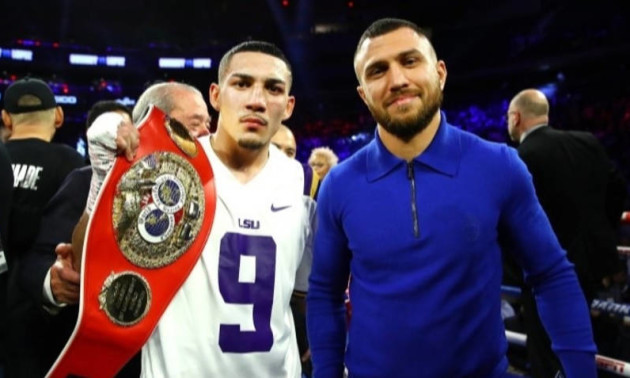 Арум: Бій Ломаченко - Лопес повинен відбутися з глядачами Арум: Бій Ломаченко - Лопес повинен відбутися з глядачами