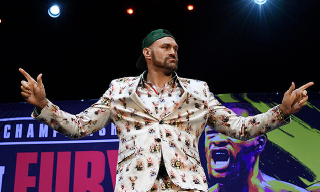 Усик: Ф'юрі спеціально робить так, щоб люди думали, що він хворий Усик: Ф'юрі спеціально робить так, щоб люди думали, що він хворий