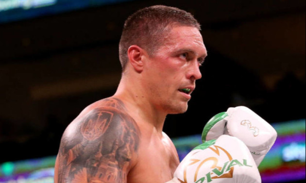 Усик озвучив свою версію появи коронавірусу Усик озвучив свою версію появи коронавірусу