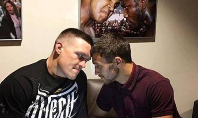 Усик та Ломаченко потрапили у базу Миротворця Усик та Ломаченко потрапили у базу Миротворця