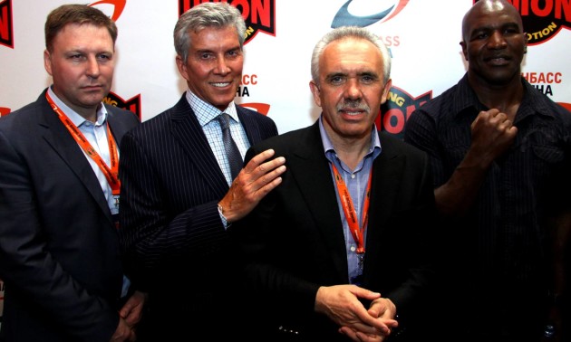 Історія дня. Як українцю пропонували 50 тисяч доларів за бій з легендою боксу