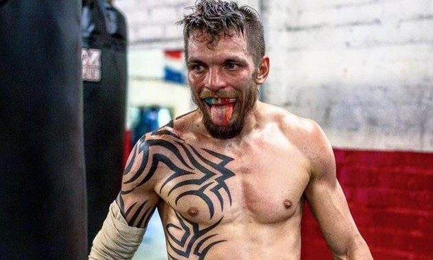 Український боксер назвав електорат Зеленського розумово відсталими Український боксер назвав електорат Зеленського розумово відсталими