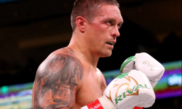 Усик - про війну з Росією: Мої друзі не винні, що наші царі, які на верху, чогось не поділили Усик - про війну з Росією: Мої друзі не винні, що наші царі, які на верху, чогось не поділили