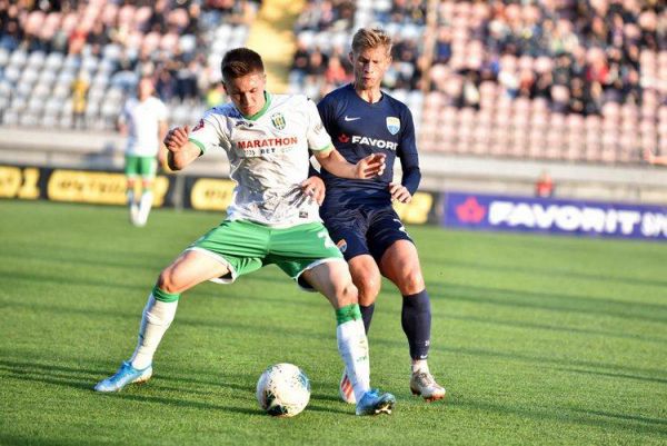 Провідний хавбек "Карпат" продовжить кар'єру в Бельгії Провідний хавбек "Карпат" продовжить кар'єру в Бельгії