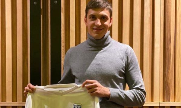 Офіційно. "Десна" підписала екс-форварда "Шахтаря" та збірної України