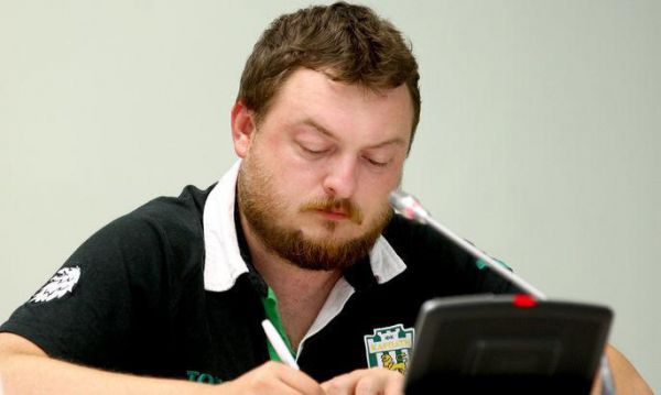 Директор "Карпат" звинуватив власника "Руху" у провалі земельного питання