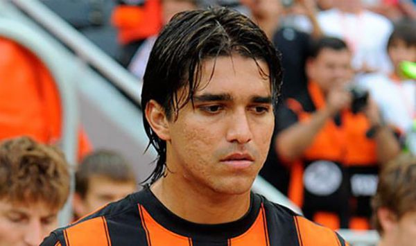 Екс-форвард "Шахтаря" хоче завершити кар'єру на батьківщині