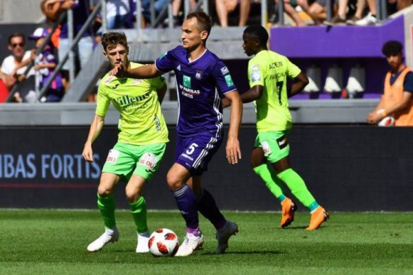 Грецький клуб хоче орендувати українця з чемпіонату Бельгії