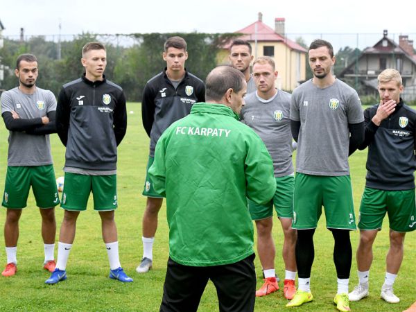Експерт: Як Санжар тепер буде дивитися в очі іншим тренерам? Експерт: Як Санжар тепер буде дивитися в очі іншим тренерам?