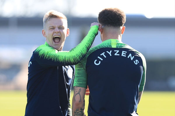 Вокеру дісталось від Зінченка на тренуванні "Ман Сіті" (ВІДЕО)