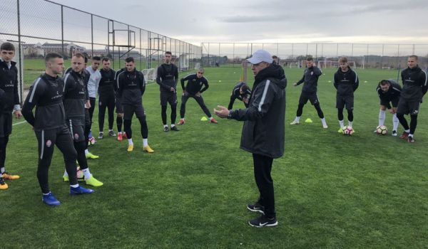 Гравців "Зорі" нещадно покарали за розгром від "Динамо"