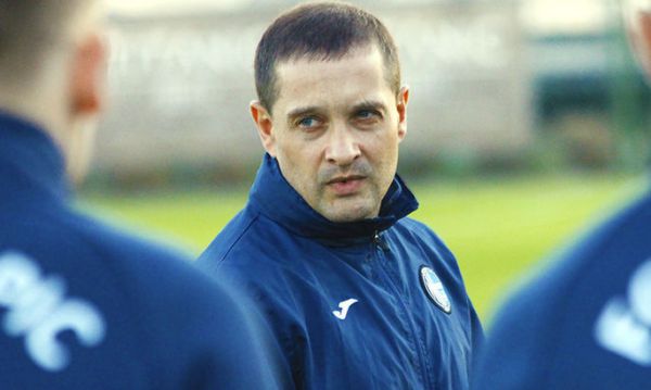 Екс-тренера "Олімпіка" сватають у "Зорю" Екс-тренера "Олімпіка" сватають у "Зорю"