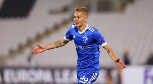 Хавбек "Динамо" радить фанам потерпіти  Хавбек "Динамо" радить фанам потерпіти