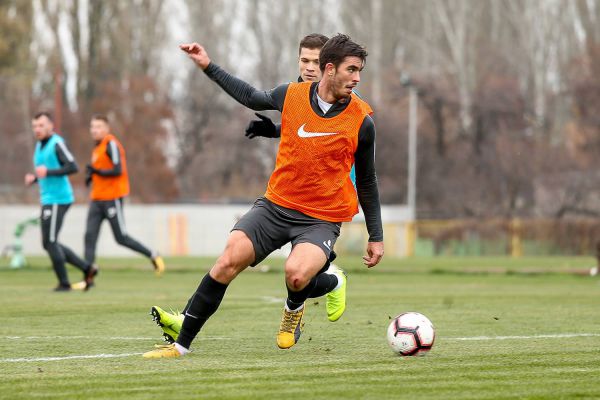 "Динамо" і "Шахтар" беруть новачків, Хачеріді зірвав власний трансфер "Динамо" і "Шахтар" беруть новачків, Хачеріді зірвав власний трансфер