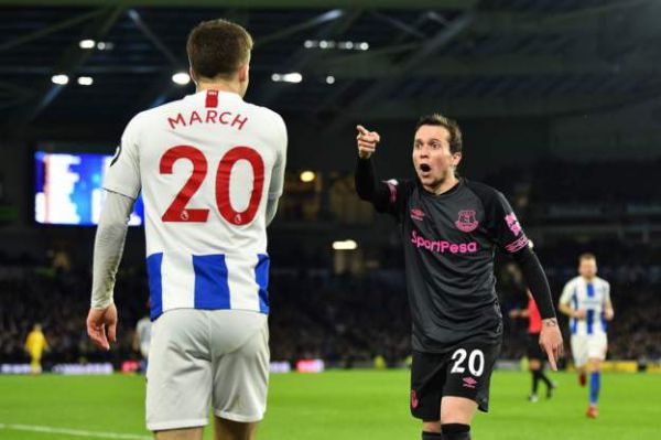 Екс-легіонер "Шахтаря" влаштував цирк в матчі АПЛ (ФОТО)