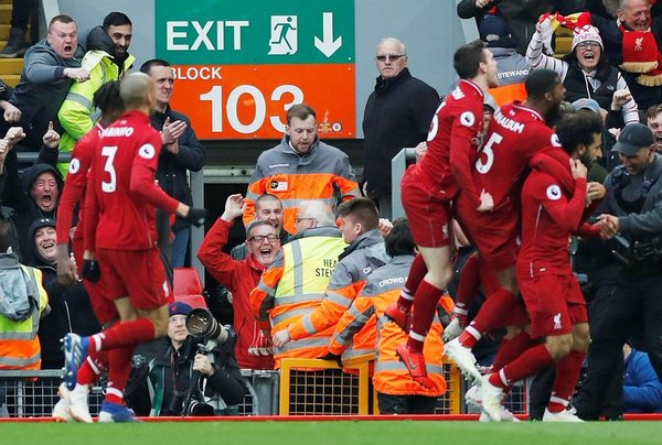 АПЛ. 32 тур. "Ліверпуль" вирвав три очки у "Тоттенхема", радість "Челсі" та МЮ