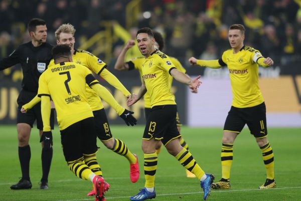 Бундесліга. 19 тур. "Баварія" і "Боруссія" Д розтрощили суперників, поразка "Лейпцига"