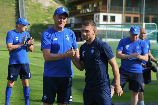 Зірковий новачок "Динамо" провів перше тренування (ФОТО) Зірковий новачок "Динамо" провів перше тренування (ФОТО)