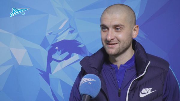 Ракицький ностальгує за "Донбас-Ареною" Ракицький ностальгує за "Донбас-Ареною"