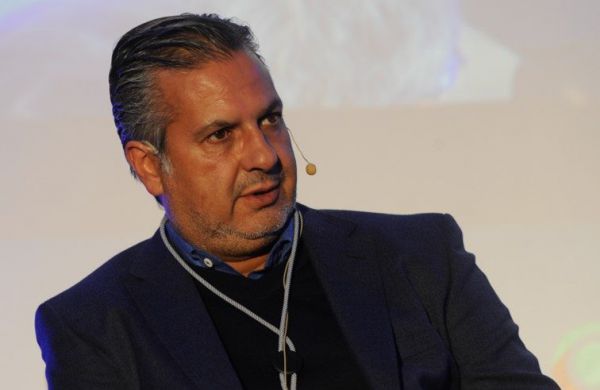 "Шахтар" підписав контракт з топ-спеціалістом, капітан "Олександрії" завершив кар'єру "Шахтар" підписав контракт з топ-спеціалістом, капітан "Олександрії" завершив кар'єру