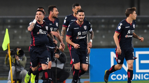 Серія A. 29 тур. "Кальярі" оформив розгром над "К'єво", невдача "Дженоа"