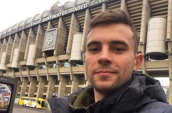 Захисник "Карпат" пройшов медогляд в іспанському клубі Захисник "Карпат" пройшов медогляд в іспанському клубі