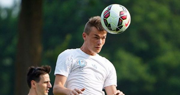 "Динамо" візьме іноземного хавбека, "Шахтар" торгує Тайсона "Динамо" візьме іноземного хавбека, "Шахтар" торгує Тайсона