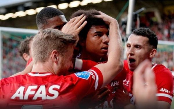 Нідерландська преса розгромила "Маріуполь" за гру проти АЗ Нідерландська преса розгромила "Маріуполь" за гру проти АЗ