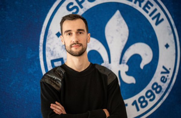 "Шахтар" відпускає новачка, ще один українець в Німеччині та інші новини дня "Шахтар" відпускає новачка, ще один українець в Німеччині та інші новини дня