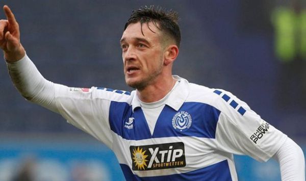 Український легіонер травмувався у Бундеслізі Український легіонер травмувався у Бундеслізі