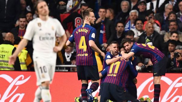 Кубок Іспанії. "Барселона" і "Валенсія" пробились до фіналу