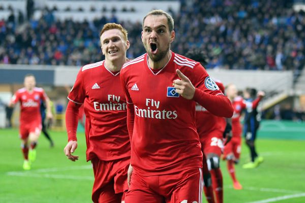 Кубок Німеччини. "Гамбург" та "Лейпциг" вийшли у півфінал Кубок Німеччини. "Гамбург" та "Лейпциг" вийшли у півфінал