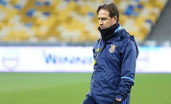 Помічник Шевченка наколов на тілі Герб України (ФОТО) Помічник Шевченка наколов на тілі Герб України (ФОТО)