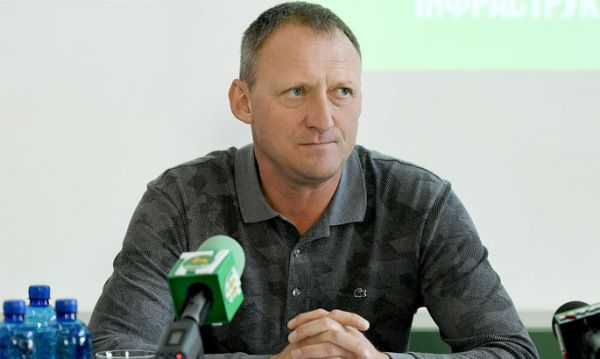 "Карпати" вступили у словесний бій з власником "Руху"