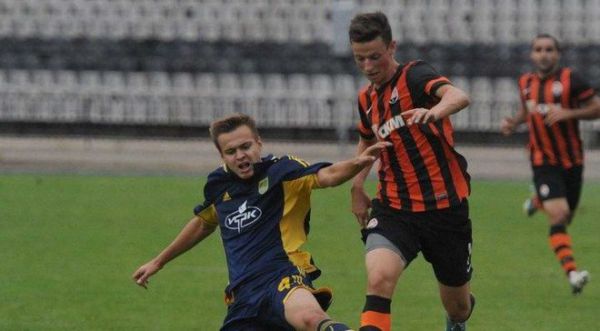 Футболіст збірної України: Зустріну Новий рік в Донецьку