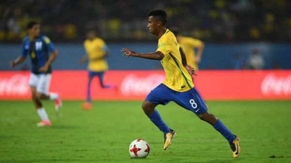 "Шахтар" купив легіонера і відпускає двох, "Динамо" втрачає іноземця та українця