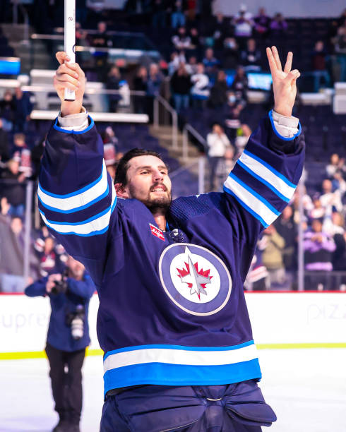 Хеллебак сделал шатаут против Колорадо