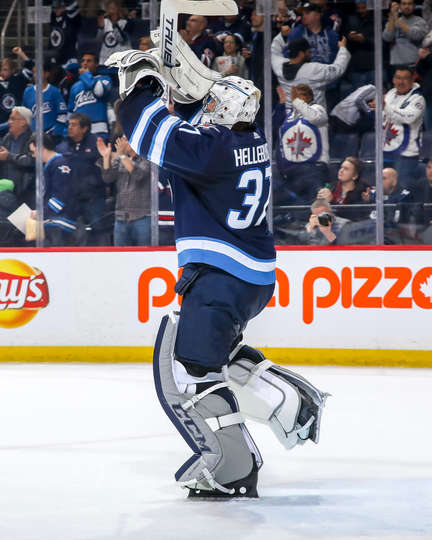 "Виннипег" - "Вашингтон" (3:0): "Джетс" взяли реванш