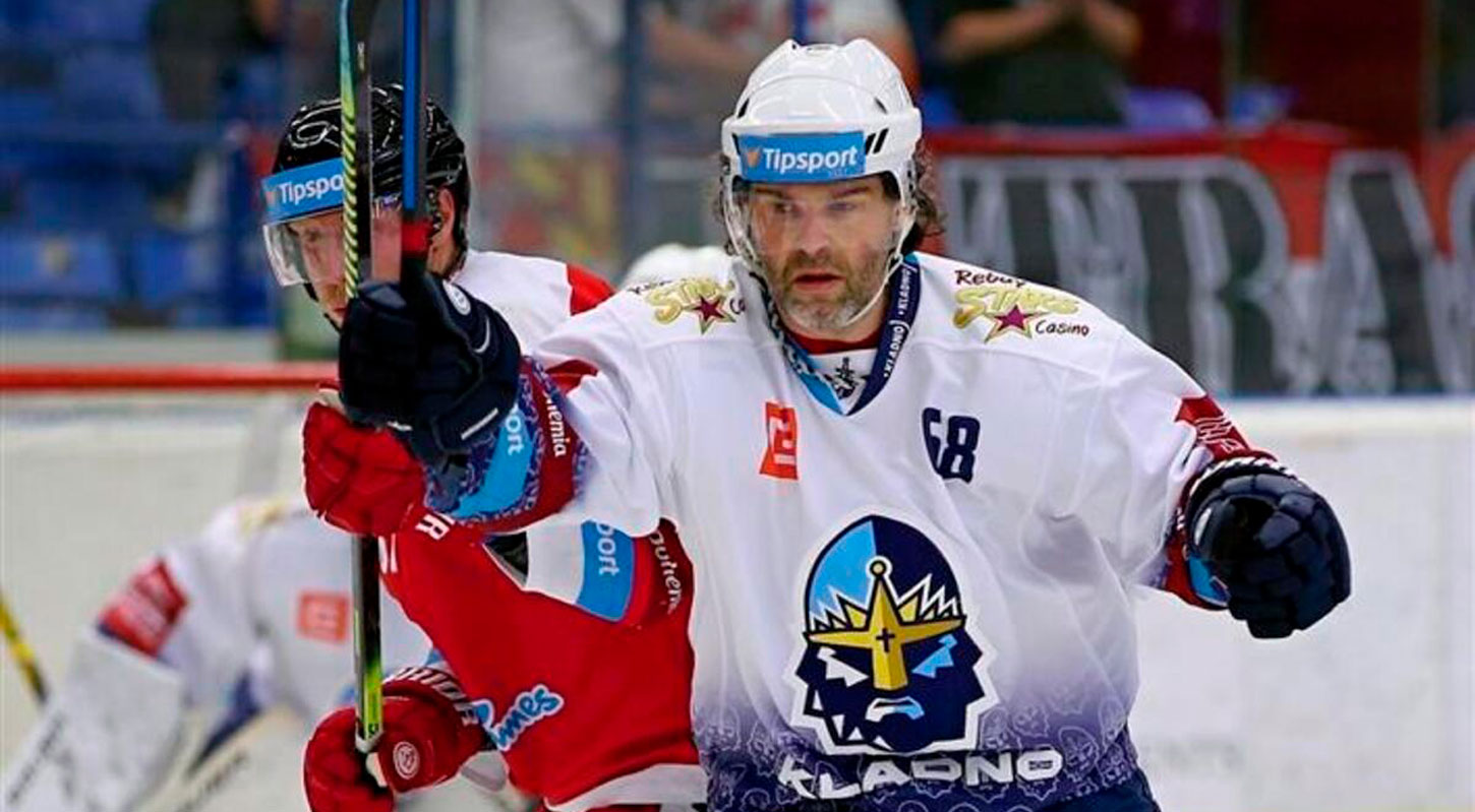 48-летний Ягр показал свои тренировки в межсезонье